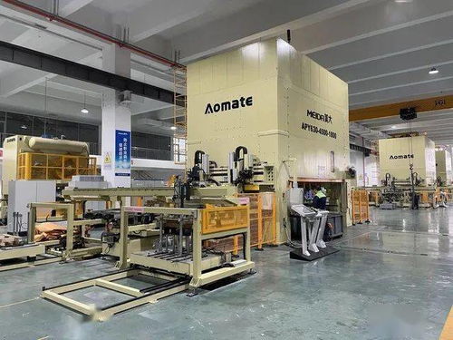 美大集成灶工厂行 科技智造引领行业，安防科技保驾护航